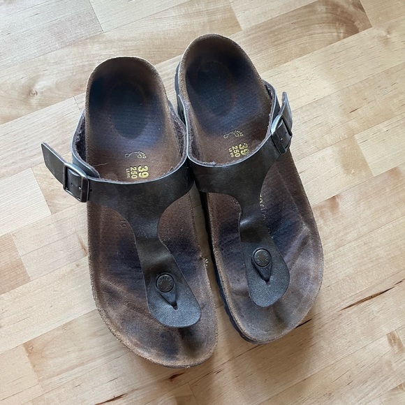 Birkenstock Gizeh sandal. Color - Mocha. Size 38 - Picture 5 of 6